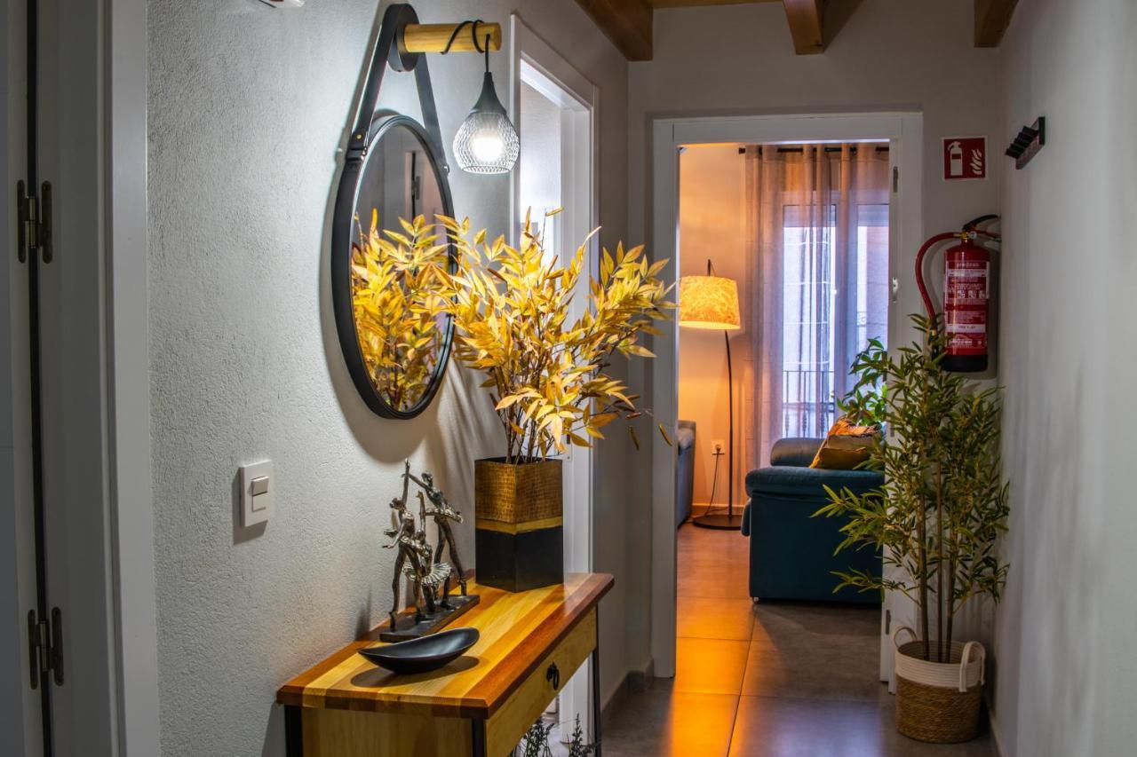 Apartamentos Turisticos El Altozano Фуэнтес-де-Леон Экстерьер фото